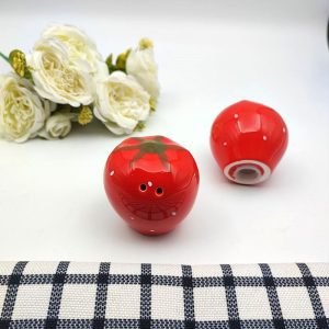 نمکدان سرامیکی طرح توت فرنگی
