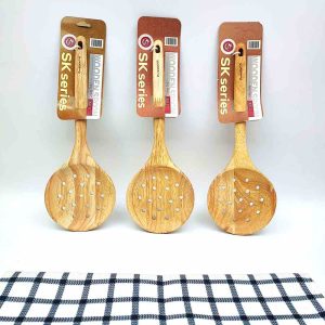 کفگیر گرد چوبی حفره دار SK series 1