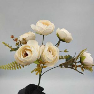 گل نسترن کرم وارداتی 6شاخه 1