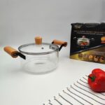 قابلمه پیرکس گرد 2.5لیتری دسته چوبی K-137 یک